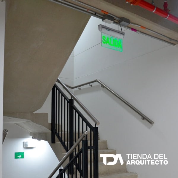 Aviso Salida de Emergencia Tipo LED 2 Aviso Salida de Emergencia Tipo LED - Imagen 2